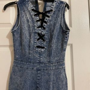 jean jumpsuit never wore